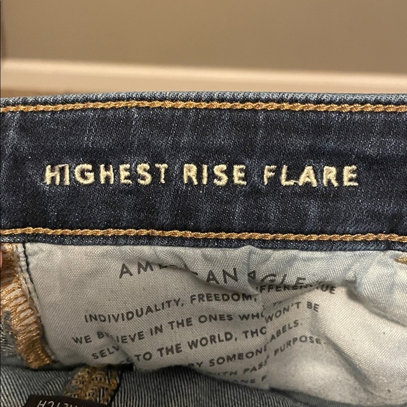 American Eagle highest rise flare jeans - Picture 4 of 5